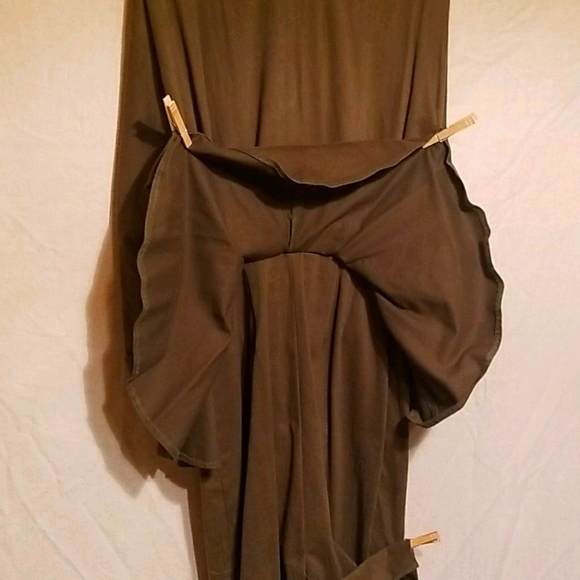 Olive green dress. - Picture 5 of 5